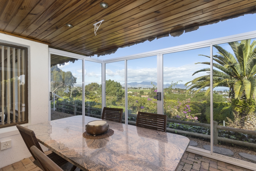 3 Bedroom Property for Sale in Helderberg Estate Western Cape